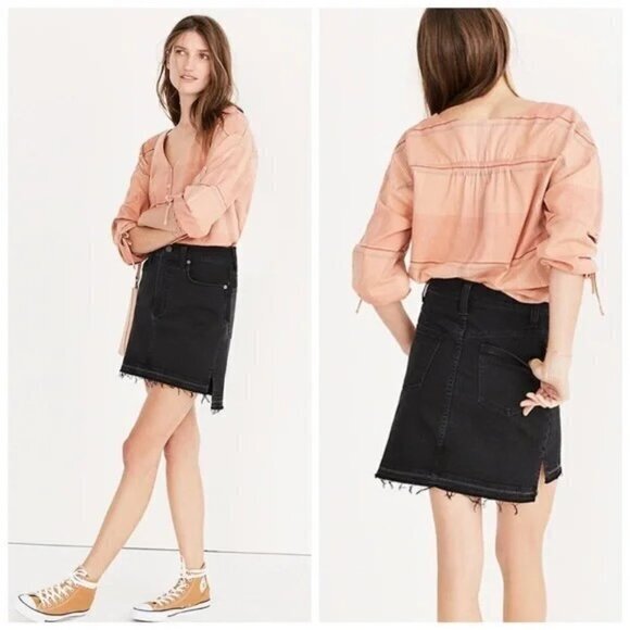 Madewell Step Hem Jean Skirt Washed Black Distressed Denim Preppy‎ Mini Size 24 - Picture 1 of 10